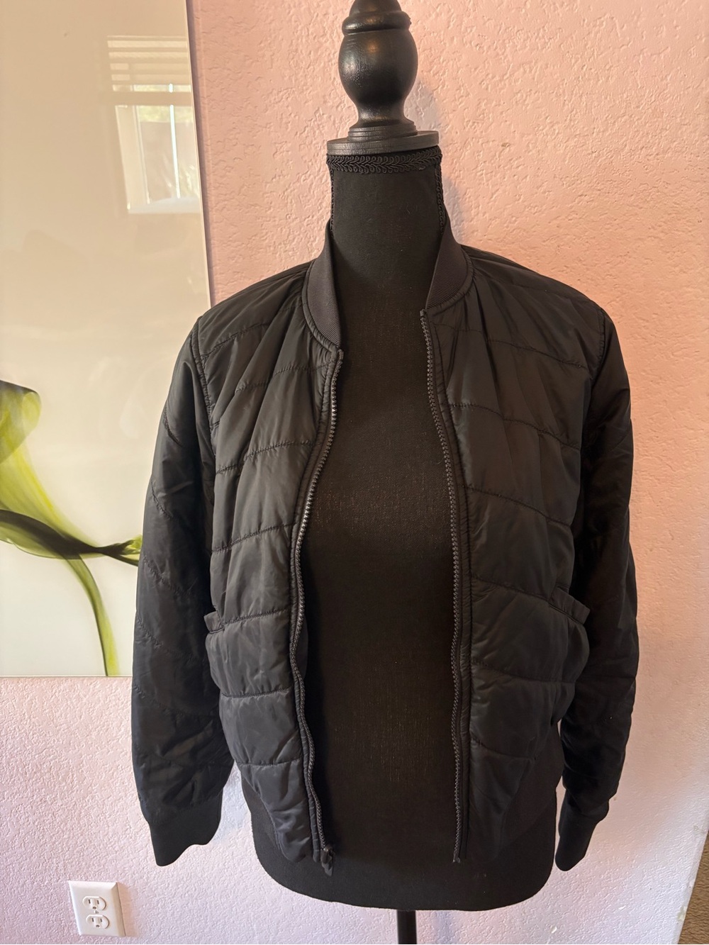 Lululemon reversible jacket size small